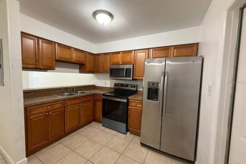 Снять в аренду квартиру в Орландо, Флорида 3 комнаты, 83.61м2, № 1800296 - фото 4