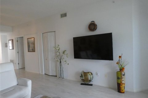 Снять в аренду кондоминиум в Сарасота, Флорида 2 комнаты, 154.31м2, № 1570622 - фото 11