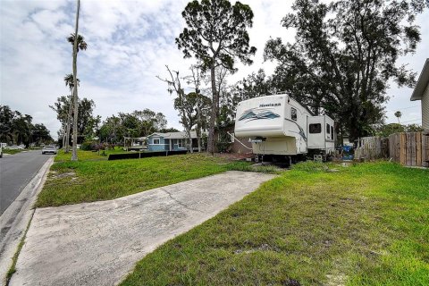Casa en venta en Saint Petersburg, Florida, 3 dormitorios, 98.48 m2 № 1772724 - foto 23