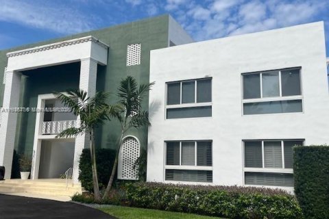 Studio à Condo à Bal Harbour, Floride № 2089846