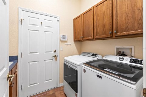 House in Sun City Center, Florida 2 bedrooms, 165.18 sq.m. № 1898825 - photo 28