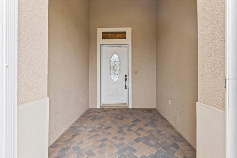 House in Sun City Center, Florida 2 bedrooms, 165.18 sq.m. № 1898825 - photo 9