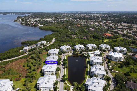 Condo in Bradenton, Florida, 3 bedrooms  № 1068741 - photo 8