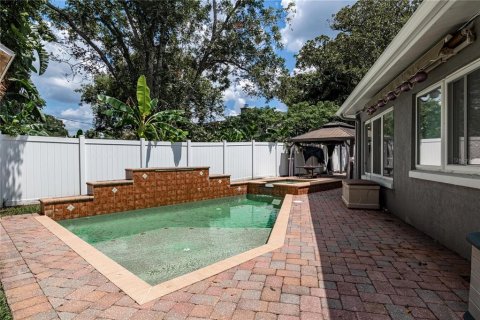 Casa en venta en Orlando, Florida, 3 dormitorios, 191.19 m2 № 1916164 - foto 19