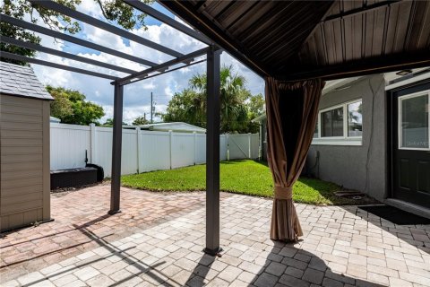 Casa en venta en Orlando, Florida, 3 dormitorios, 191.19 m2 № 1916164 - foto 21