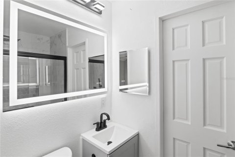 Casa en venta en Orlando, Florida, 3 dormitorios, 191.19 m2 № 1916164 - foto 10