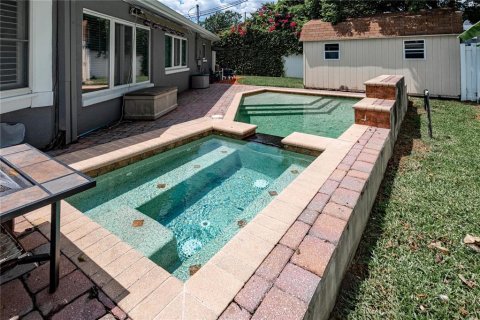 Casa en venta en Orlando, Florida, 3 dormitorios, 191.19 m2 № 1916164 - foto 18