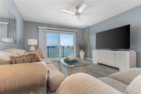 Condo in Clearwater, Florida, 2 bedrooms  № 2420184 - photo 7