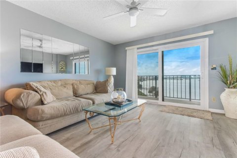 Condo in Clearwater, Florida, 2 bedrooms  № 2420184 - photo 5