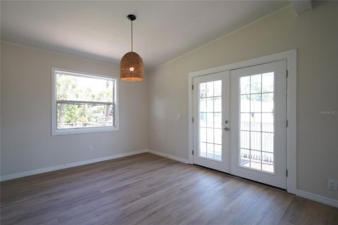 Casa en venta en Tarpon Springs, Florida, 3 dormitorios, 102.38 m2 № 1851764 - foto 3