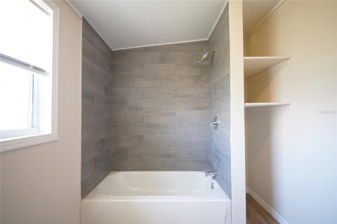 Casa en venta en Tarpon Springs, Florida, 3 dormitorios, 102.38 m2 № 1851764 - foto 8