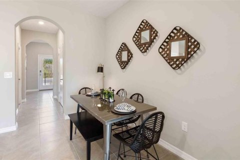 Townhouse in SOUTHSHORE BAY in Wimauma, Florida 3 bedrooms, 155.43 sq.m. № 1557316 - photo 8