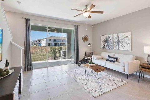 Townhouse in SOUTHSHORE BAY in Wimauma, Florida 3 bedrooms, 155.43 sq.m. № 1557316 - photo 11