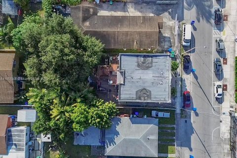 Commercial property in Miami, Florida 314.57 sq.m. № 1965751 - photo 6