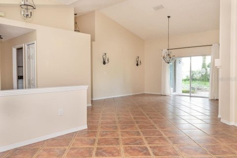 House in DeLand, Florida 4 bedrooms, 230.58 sq.m. № 1843193 - photo 3