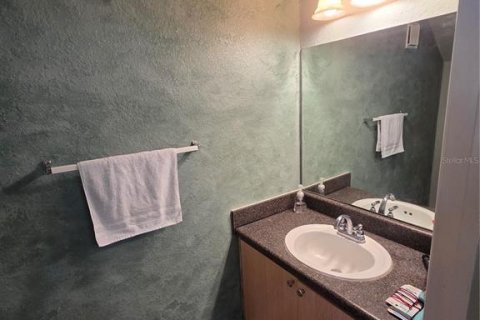 Touwnhouse à louer à Palm Harbor, Floride: 3 chambres, 144.83 m2 № 2101875 - photo 11
