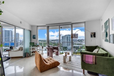 Condo in Miami, Florida, 2 bedrooms  № 2086307