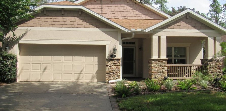 Villa ou maison à DeLand, Floride 3 chambres, 172.98 m2 № 2353550