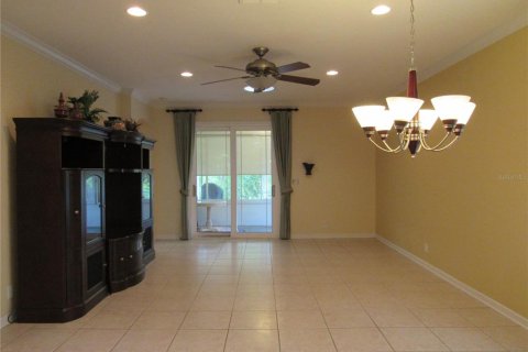 Villa ou maison à vendre à DeLand, Floride: 3 chambres, 172.98 m2 № 2353550 - photo 3