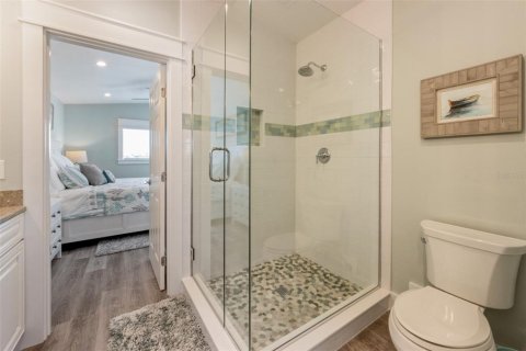 House in Anna Maria, Florida 4 bedrooms, 206.71 sq.m. № 2103971 - photo 18