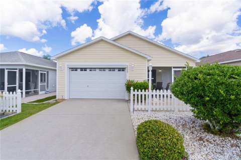 Casa en venta en The Villages, Florida, 2 dormitorios, 110.37 m2 № 1883567 - foto 1