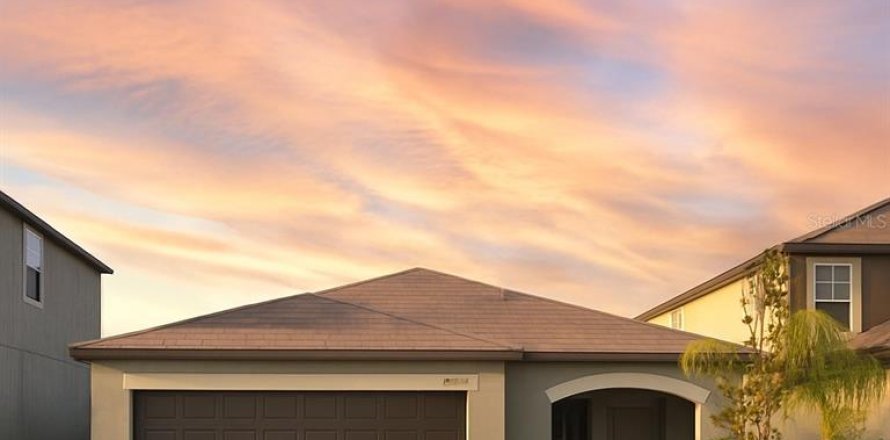 House in Wimauma, Florida 3 bedrooms, 134.8 sq.m. № 1801813