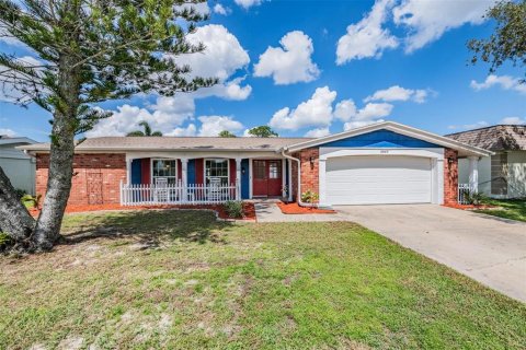 Casa en New Port Richey, Florida 3 dormitorios, 140.19 m2 № 2140964