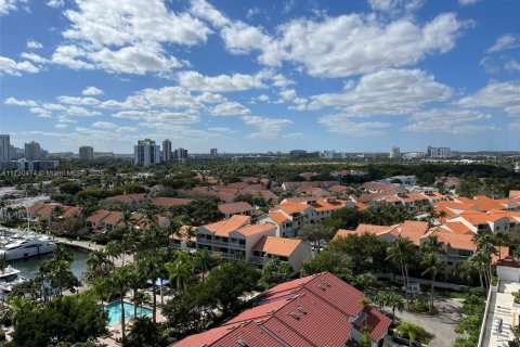 Condominio en venta en Aventura, Florida, 2 dormitorios, 110.27 m2 № 1861232 - foto 2