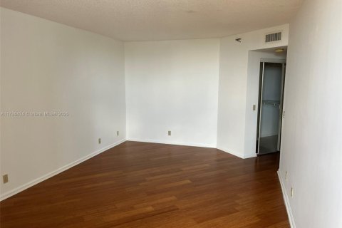Condominio en venta en Aventura, Florida, 2 dormitorios, 110.27 m2 № 1861232 - foto 9
