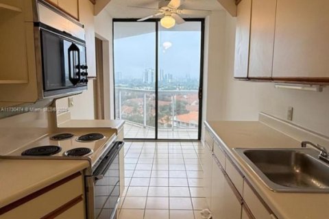 Condominio en venta en Aventura, Florida, 2 dormitorios, 110.27 m2 № 1861232 - foto 6