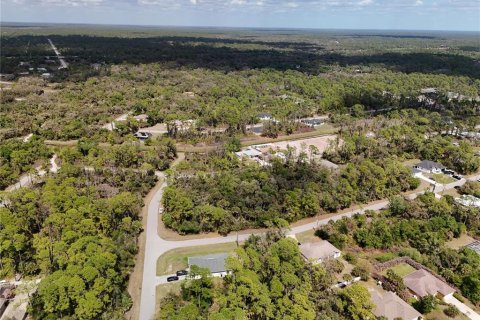 Terreno en venta en North Port, Florida № 2155178 - foto 5