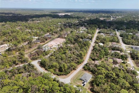 Terreno en venta en North Port, Florida № 2155178 - foto 3