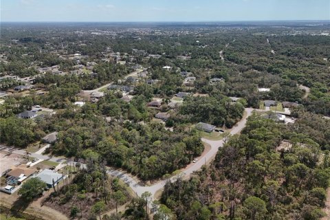 Terreno en venta en North Port, Florida № 2155178 - foto 10
