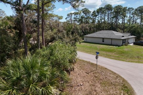 Terreno en venta en North Port, Florida № 2155178 - foto 27