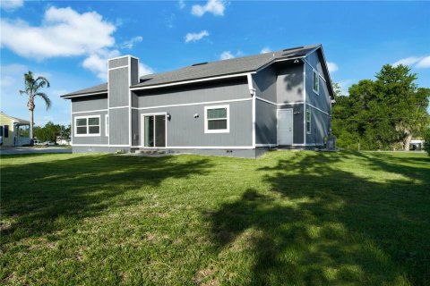 Casa en venta en Orlando, Florida, 4 dormitorios, 213.21 m2 № 2120210 - foto 30