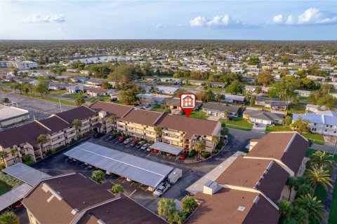 Condo in Port Charlotte, Florida, 2 bedrooms  № 1792793 - photo 26