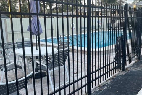 Снять в аренду кондоминиум в Ларго, Флорида 4 комнаты, 61.13м2, № 1618838 - фото 3