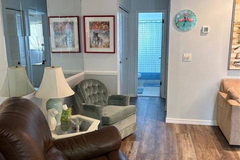 Снять в аренду кондоминиум в Ларго, Флорида 4 комнаты, 61.13м2, № 1618838 - фото 9