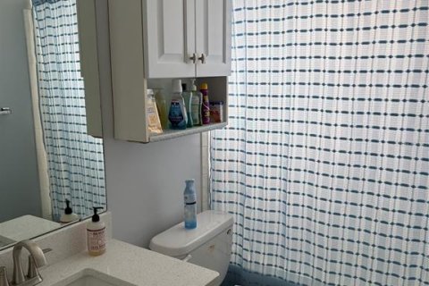 Снять в аренду кондоминиум в Ларго, Флорида 4 комнаты, 61.13м2, № 1618838 - фото 27