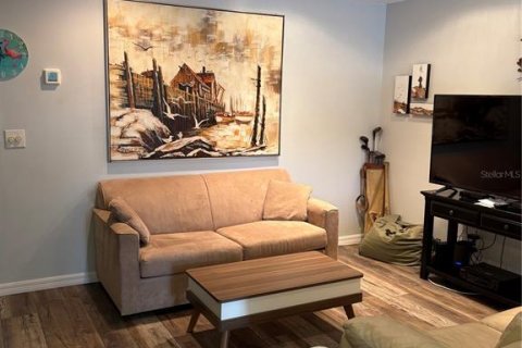 Снять в аренду кондоминиум в Ларго, Флорида 4 комнаты, 61.13м2, № 1618838 - фото 15