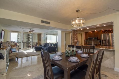 Condominio en alquiler en Clearwater, Florida, 2 dormitorios, 117.43 m2 № 1530484 - foto 5