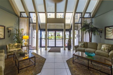 Condominio en alquiler en Clearwater, Florida, 2 dormitorios, 117.43 m2 № 1530484 - foto 2
