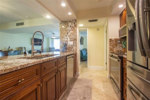Condominio en alquiler en Clearwater, Florida, 2 dormitorios, 117.43 m2 № 1530484 - foto 12