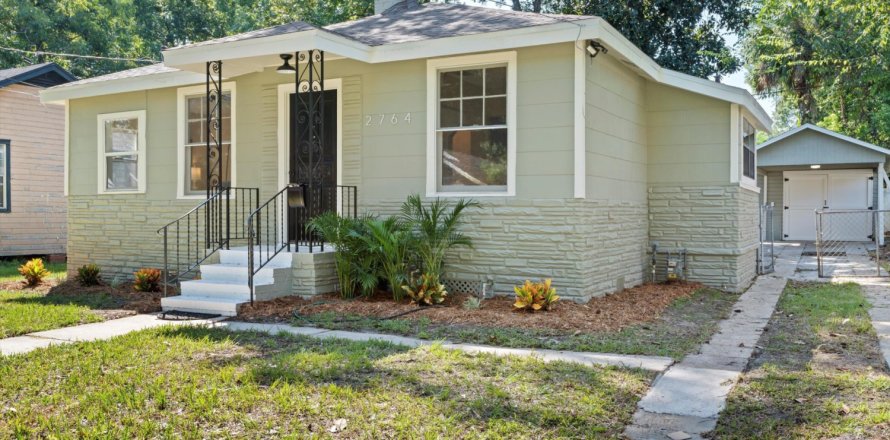 House in Jacksonville, Florida 3 bedrooms, 98.1 sq.m. № 773305