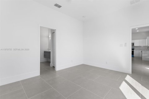 Villa ou maison à vendre à Lehigh Acres, Floride: 4 chambres № 2046139 - photo 14