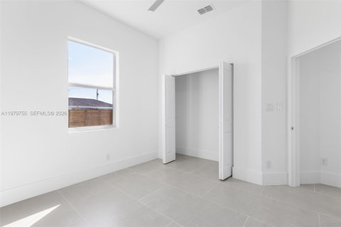 Villa ou maison à vendre à Lehigh Acres, Floride: 4 chambres № 2046139 - photo 29