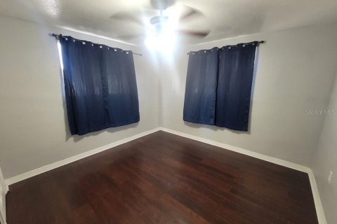 House in New Port Richey, Florida 3 bedrooms, 125.42 sq.m. № 1904350 - photo 16