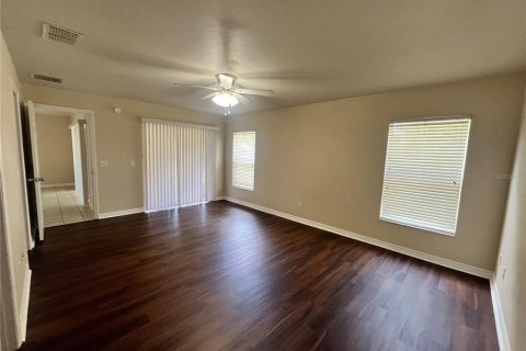 Villa ou maison à louer à Winter Haven, Floride: 3 chambres, 140.56 m2 № 2107328 - photo 10