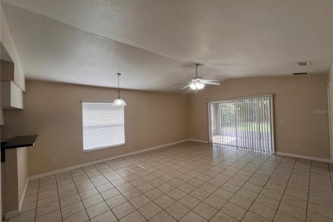 Villa ou maison à louer à Winter Haven, Floride: 3 chambres, 140.56 m2 № 2107328 - photo 7
