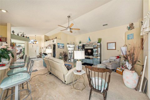 House in Spring Hill, Florida 3 bedrooms, 183.48 sq.m. № 1810785 - photo 12